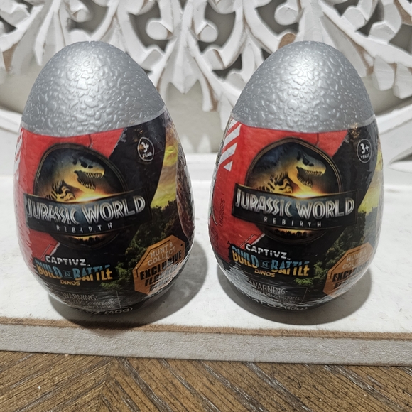 Other - NEW Jurassic World Eggs With Pop N Lock Dinasour